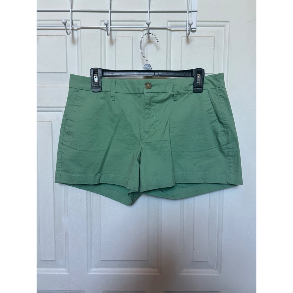 Old Navy Green Women's Chino Shorts NWOT
